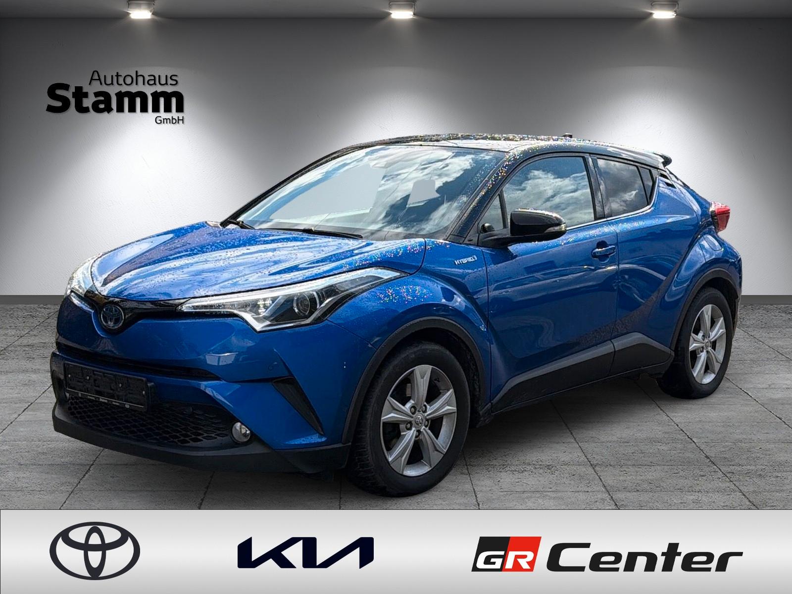 Toyota C-HR Hybrid Style Selection