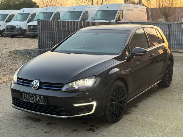 Volkswagen Golf VII Lim. GTE LED|NAVI|S-DACH|PDC|SHZ