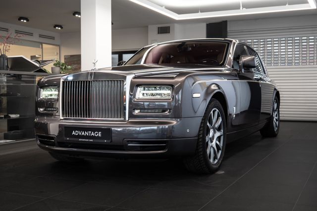 ROLLS ROYCE Phantom