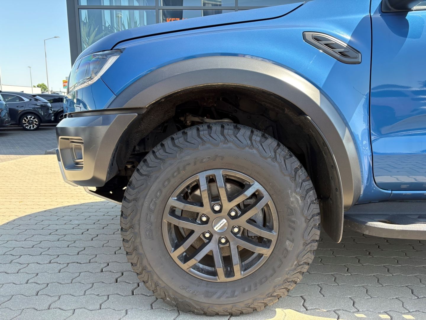Fahrzeugabbildung Ford Ranger Raptor Doppelkabine 4x4 AHK Rückfahrkamer