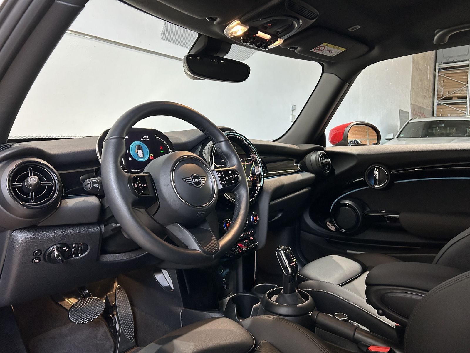 Fahrzeugabbildung MINI Cooper 3-Türer Rückfahrkamera Lenkradheizung