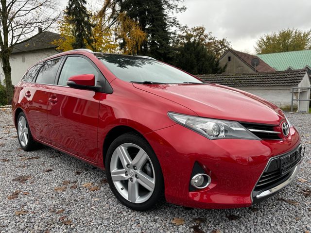 Toyota Auris Touring Sports Executive/Panorama/Navi/RFK