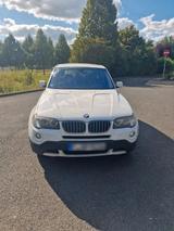 BMW Bmw X3 E83 2,5 l mit Vollausstattung - BMW in Frankfurt (Main): 2.8