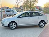 Ford Focus MK2 GHIA 1,8 Benzin - Ford Focus aus 2007: Ghia