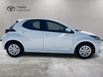 Toyota Yaris - 4