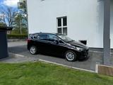BMW 216 Active Tourer 216d Klimaauto Tempomat - BMW 216 Active Tourer aus 2015