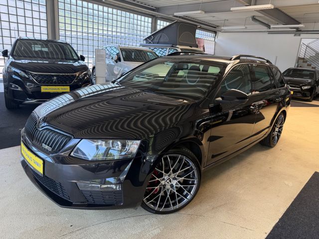 SKODA Octavia Combi RS