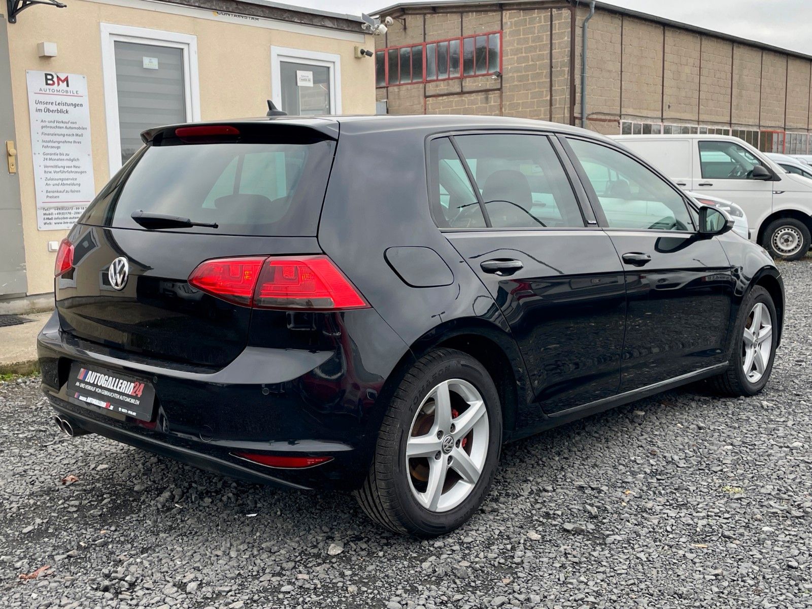 Fahrzeugabbildung Volkswagen Golf VII 2.0TDI Lim ALLSTAR Navi Kamera Tempomat