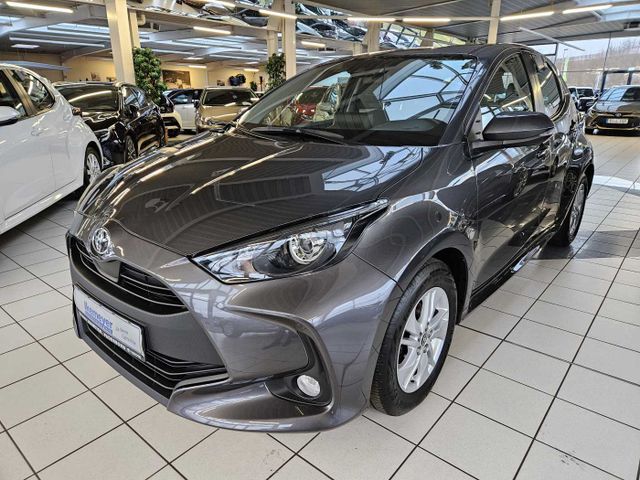 Toyota Yaris 1.5 Sitzheizung Alufelgen Rückfahrkamera