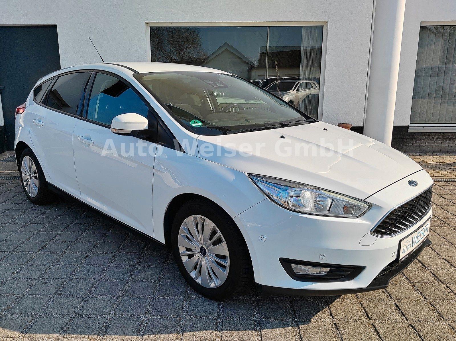 Ford Focus Lim. Business Navi SHZ PDC