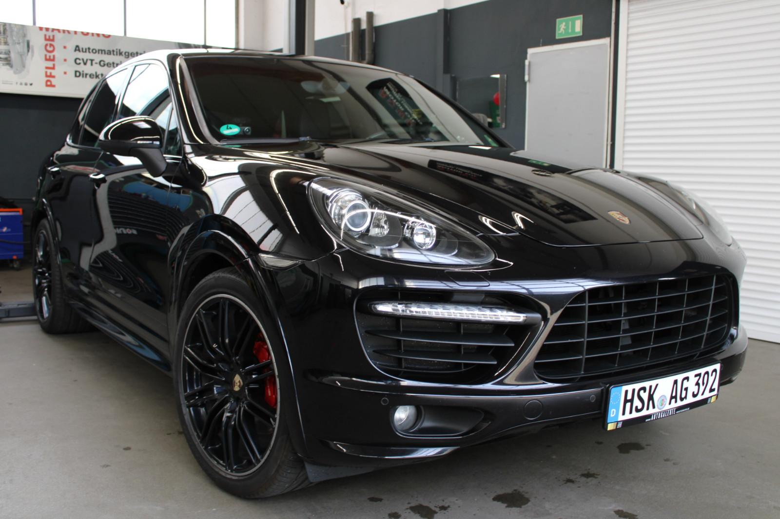 Porsche Cayenne GTS / Approved 12.2026