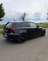 BMW 118i - TÜV Neu, Alufelgen, 8-fach bereift 