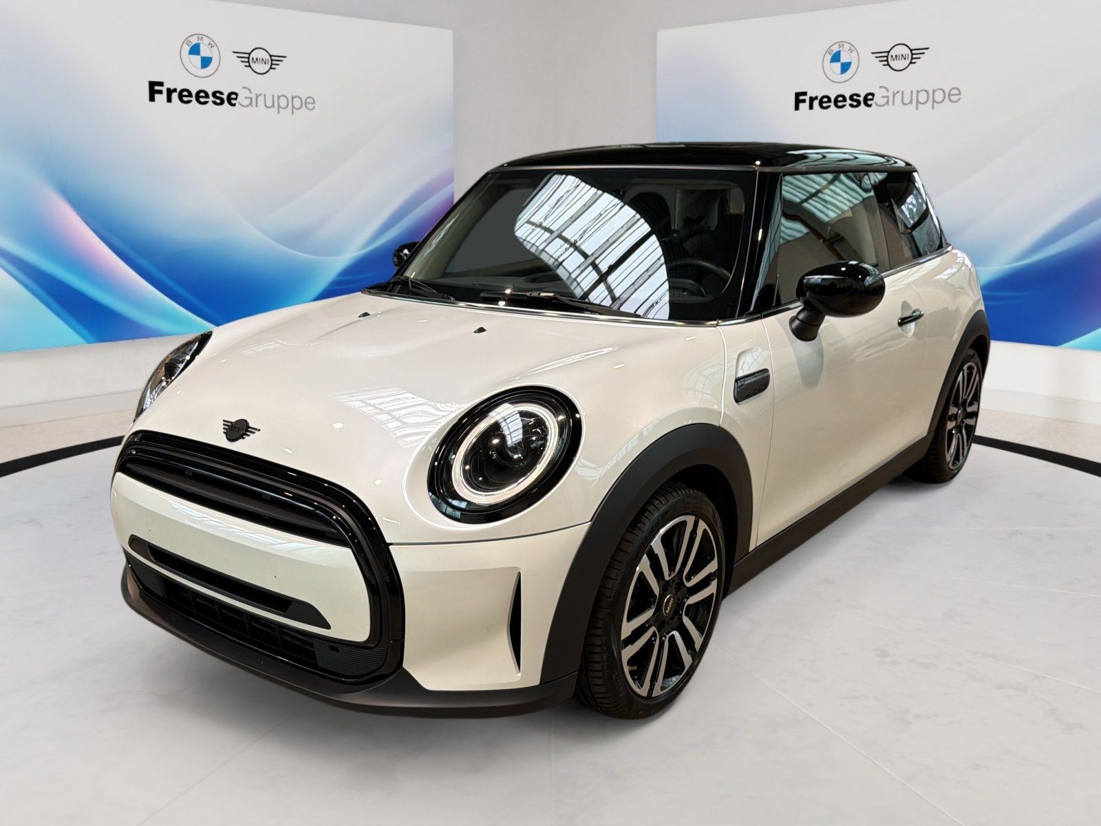 MINI Cooper 3-Türer PANO RFK LENKRADHZ LED SHZ DAB CD