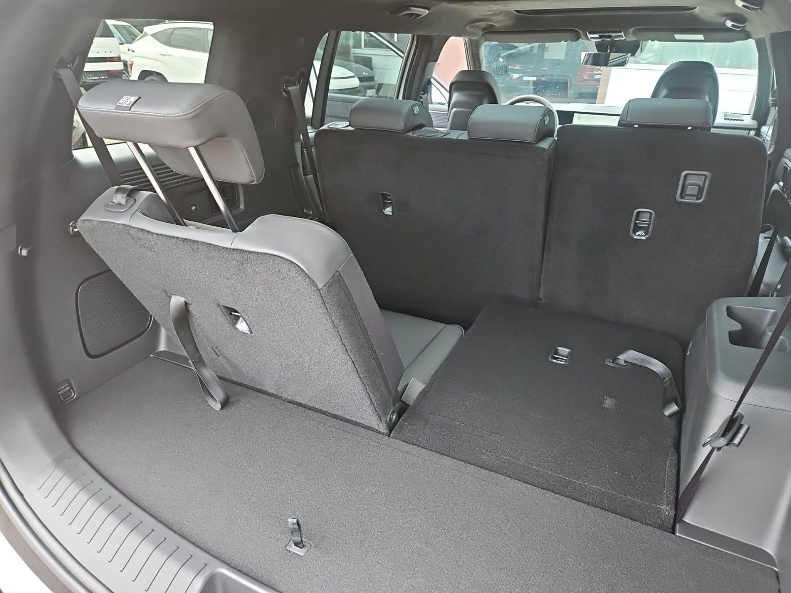 Hyundai SANTA FE - Bild 19