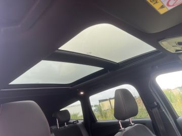 Ford Kuga - 12