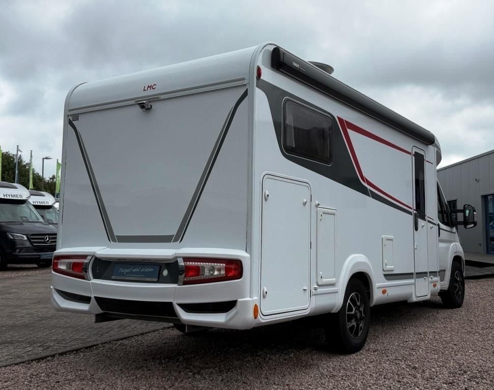 Fahrzeugabbildung LMC Tourer T 660 G SAT/TV/Solar/Luftfeder HA