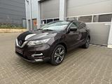Nissan Qashqai 1.2 DIG N-CONNECTA Navi 360 Grad Kamera - Nissan Qashqai Gebrauchtwagen in Düsseldorf