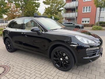 Porsche Cayenne - 10