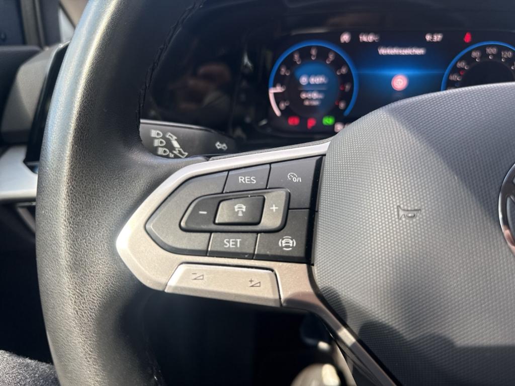 Volkswagen Golf 1.0 eTSI DSG Life LED ACC RKam Keyless Navi, миниатюра 19