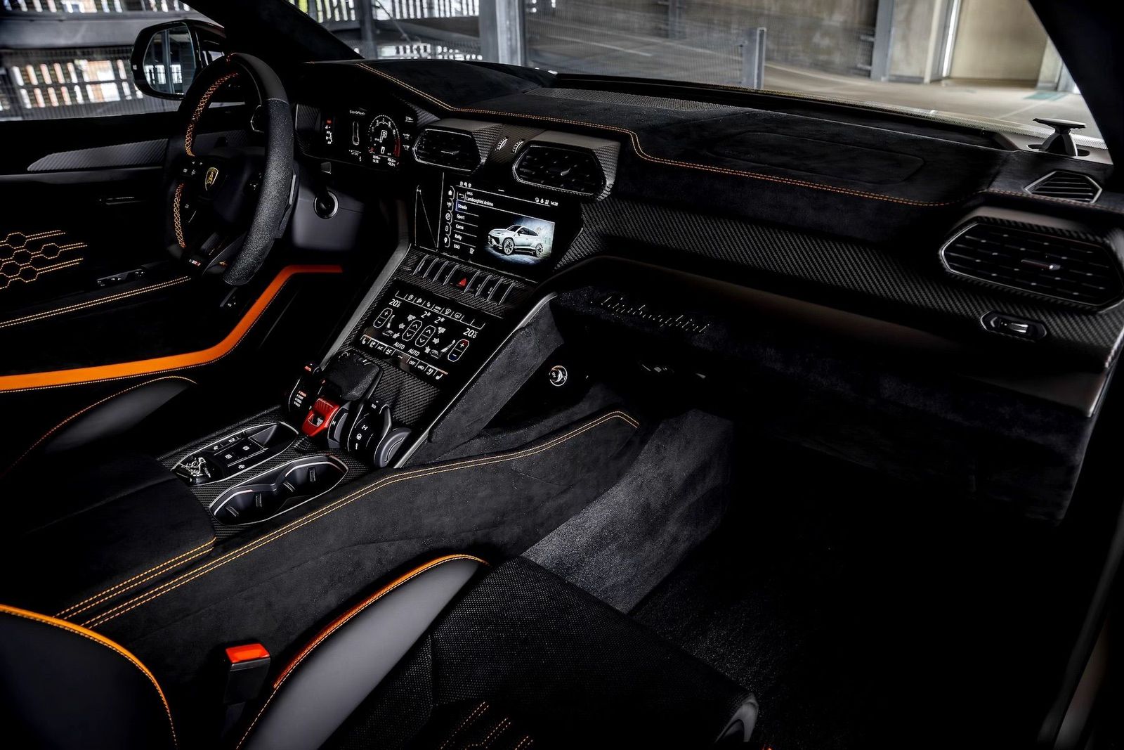 Fahrzeugabbildung Lamborghini Urus PERFORMANTE |ADAS+|B&O|CARBON|AKRAPOVIC|PPF