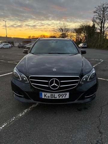 MERCEDES-BENZ Mercedes Benz E 200 Bluetec CDI 212 Euro 6...