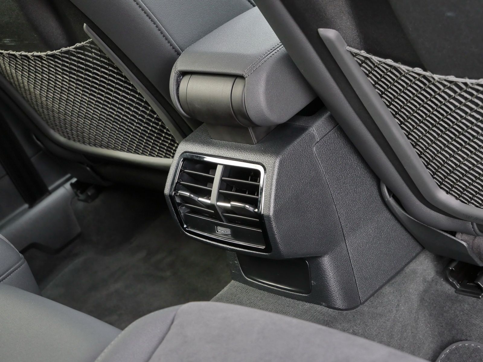 Audi Q3 - Bild 17