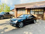 Mercedes-Benz E 63 AMG*NAVI*XENON*VOLLAUSSTATTUNG*SERVICE NEU - Mercedes-Benz E-Class: Service