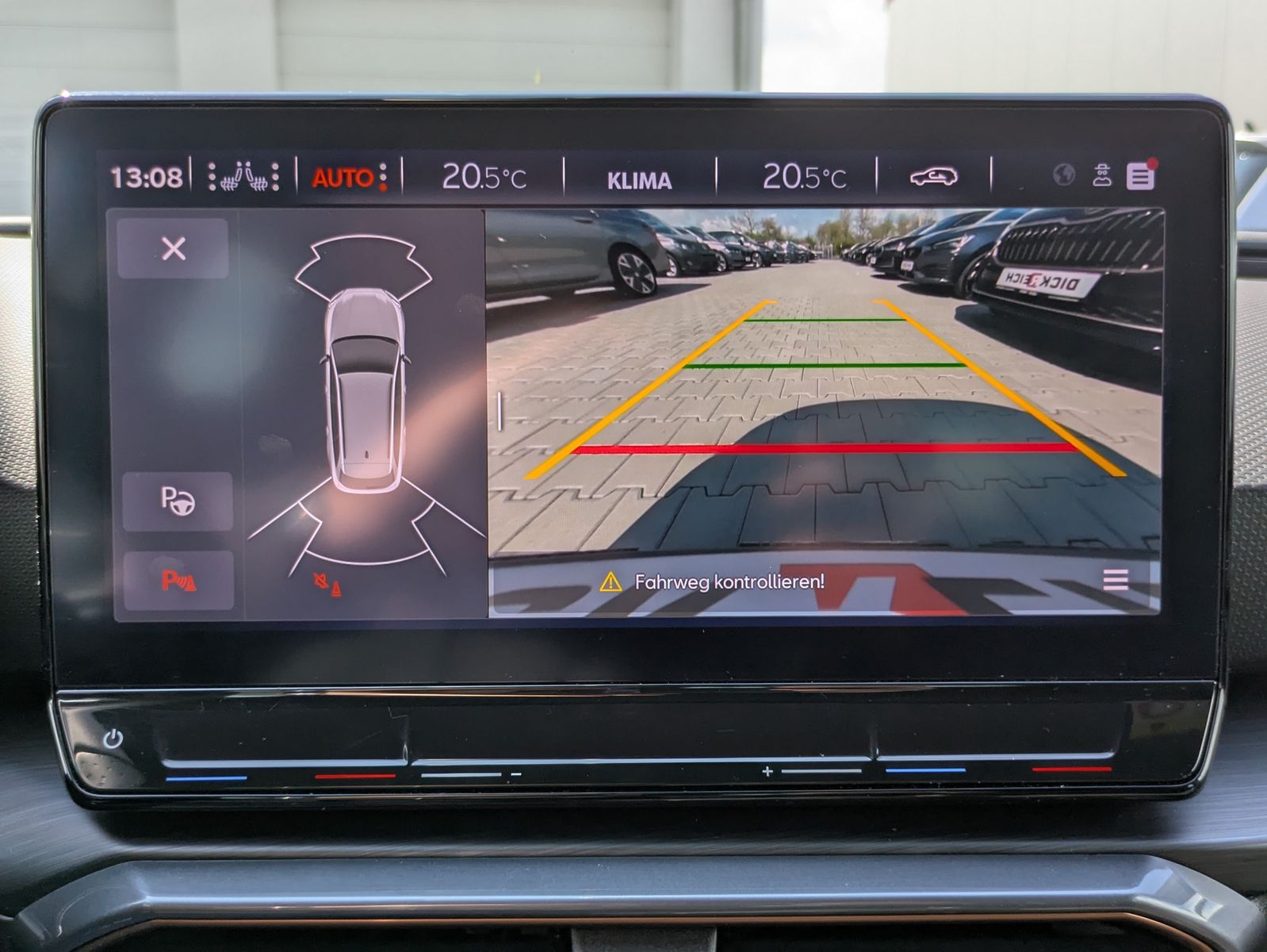 Fahrzeugabbildung CUPRA Leon 1.5 eTSI DSG MATRIX-LED*ACC*APP*KAMERA*18"