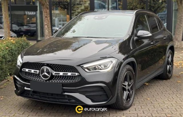 Mercedes-Benz MERCEDES-BENZ GLA 200 d Automatic 4Matic Premium