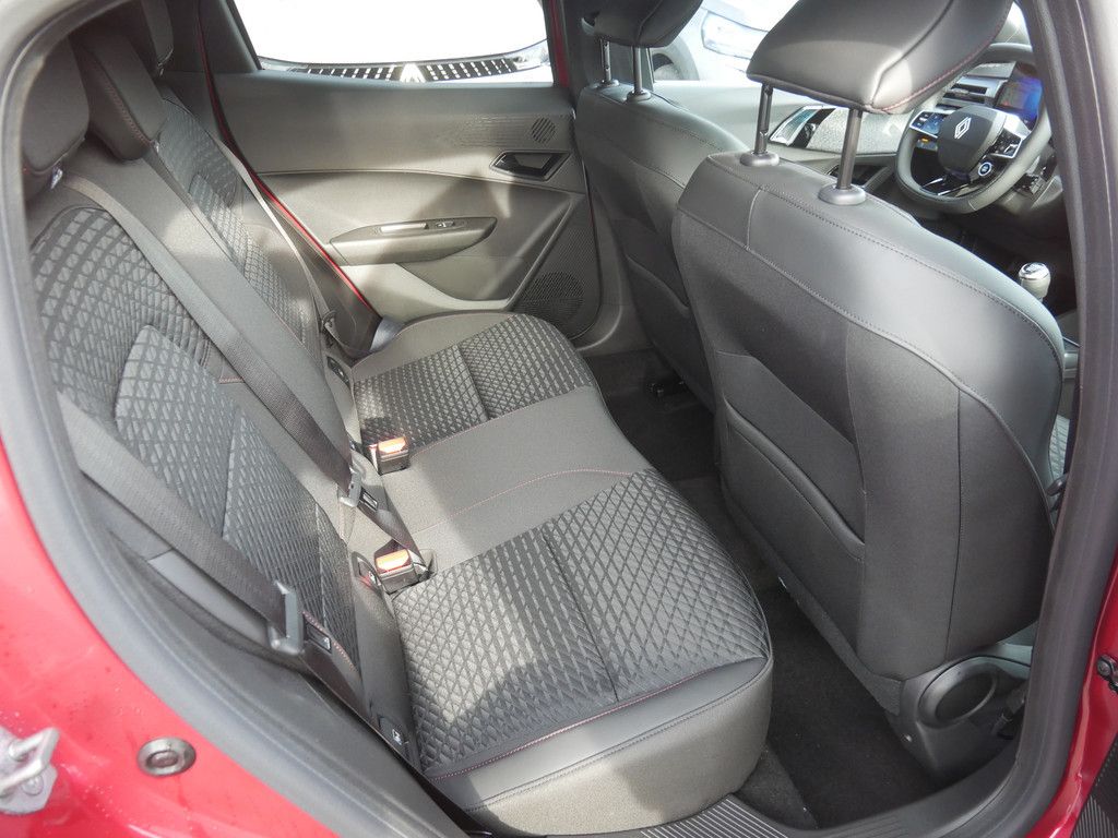 Fahrzeugabbildung Renault Clio Techno TCe 115