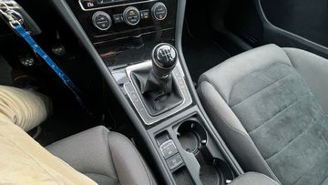 Volkswagen Golf VII Variant Highline