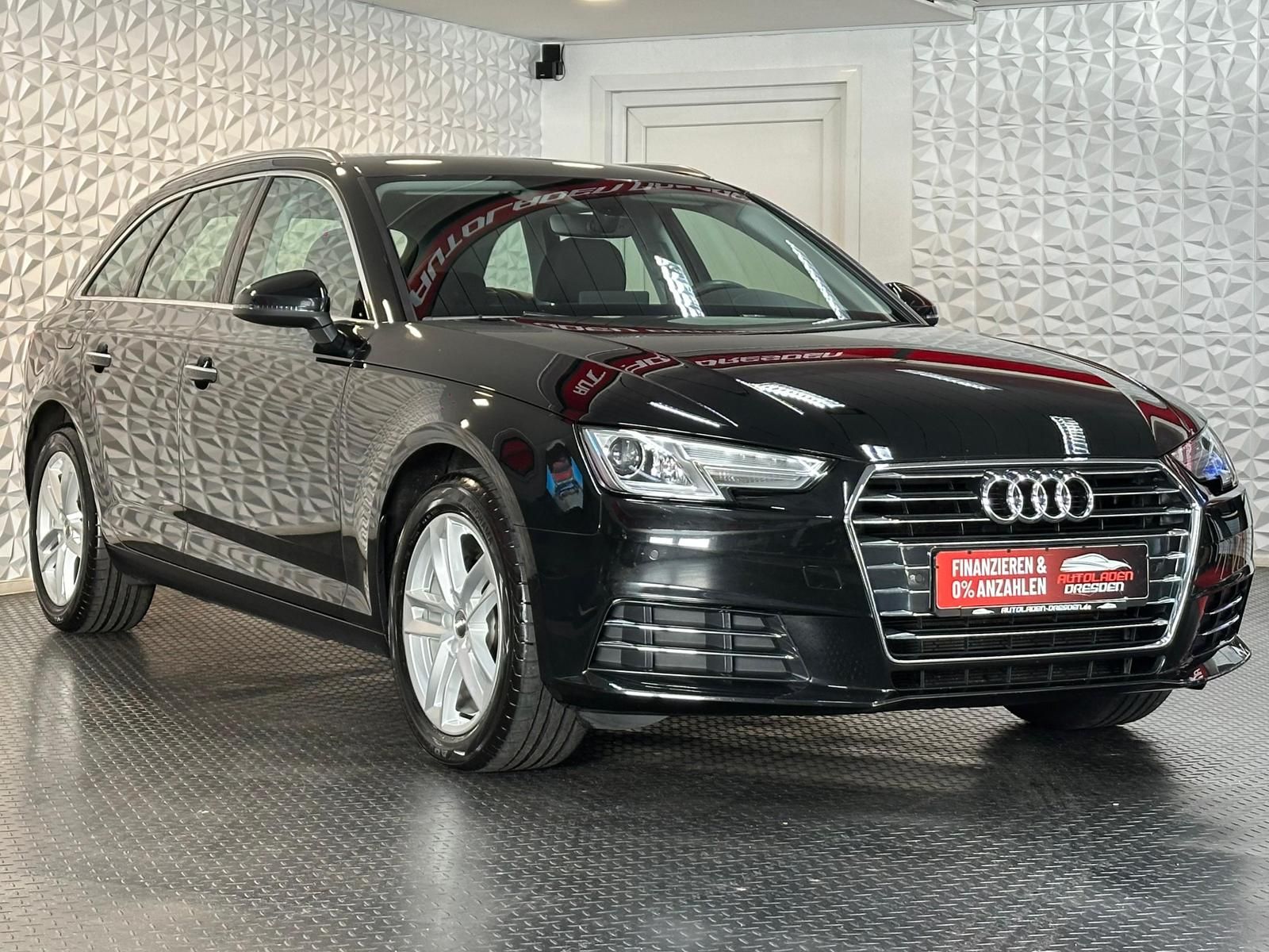AUDI A4 2.0TDI design *TEMPO#SHZ#KEYLESS#BIXENON#AHK - Image 2