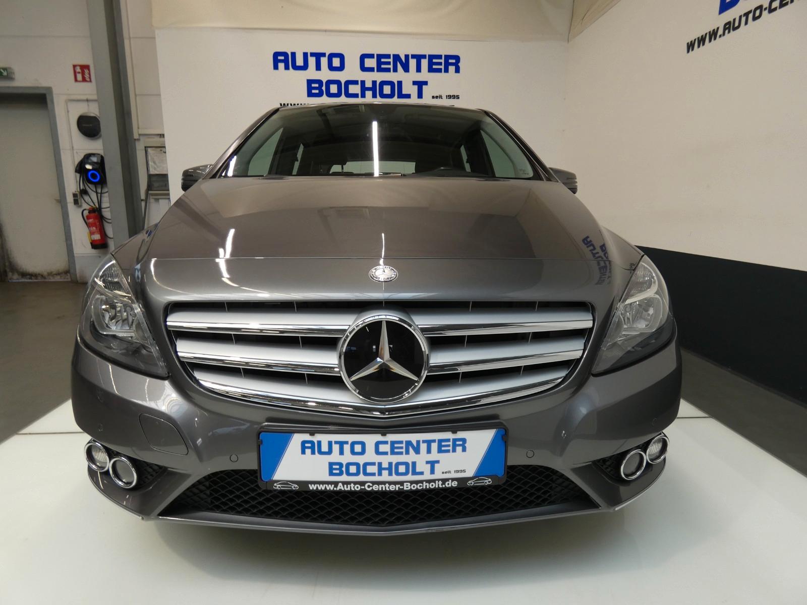 Mercedes-Benz B 180 7G-DCT*Memory*Navi*Sitzh*Parktronic