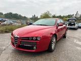Alfa Romeo Alpha Romeo 2.4 Motor - gebrauchte Alfa Romeo Spider aus dem Jahr 2006