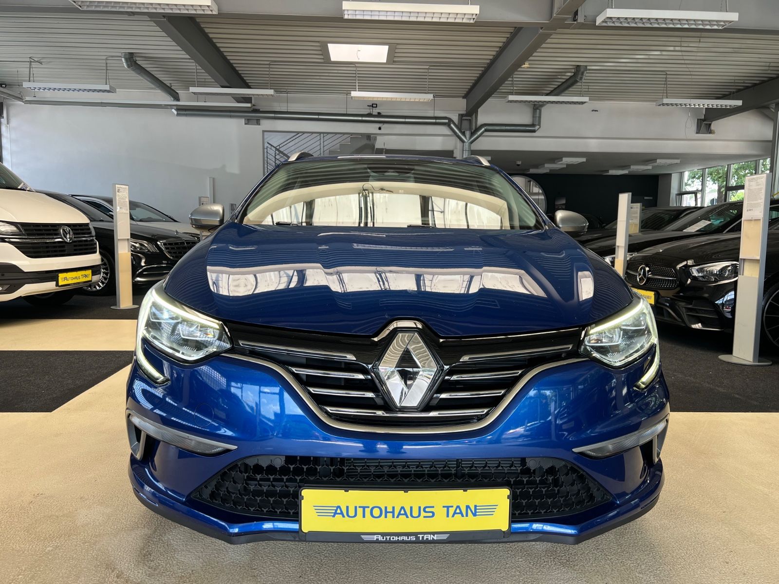 Fahrzeugabbildung Renault Megane IV Grandtour GT-Line *SCHALENSITZE*