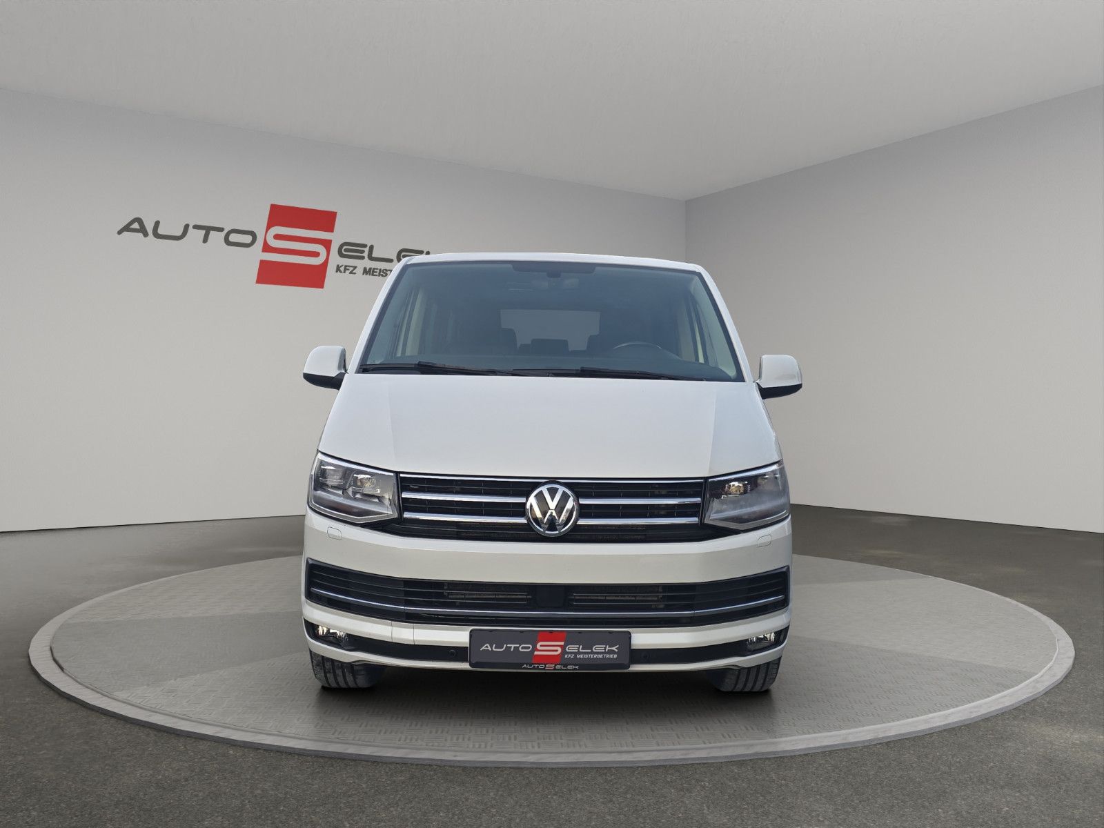 Fahrzeugabbildung Volkswagen T6 Multivan Generation Six+DSG+7 Sitze+AHK+LED