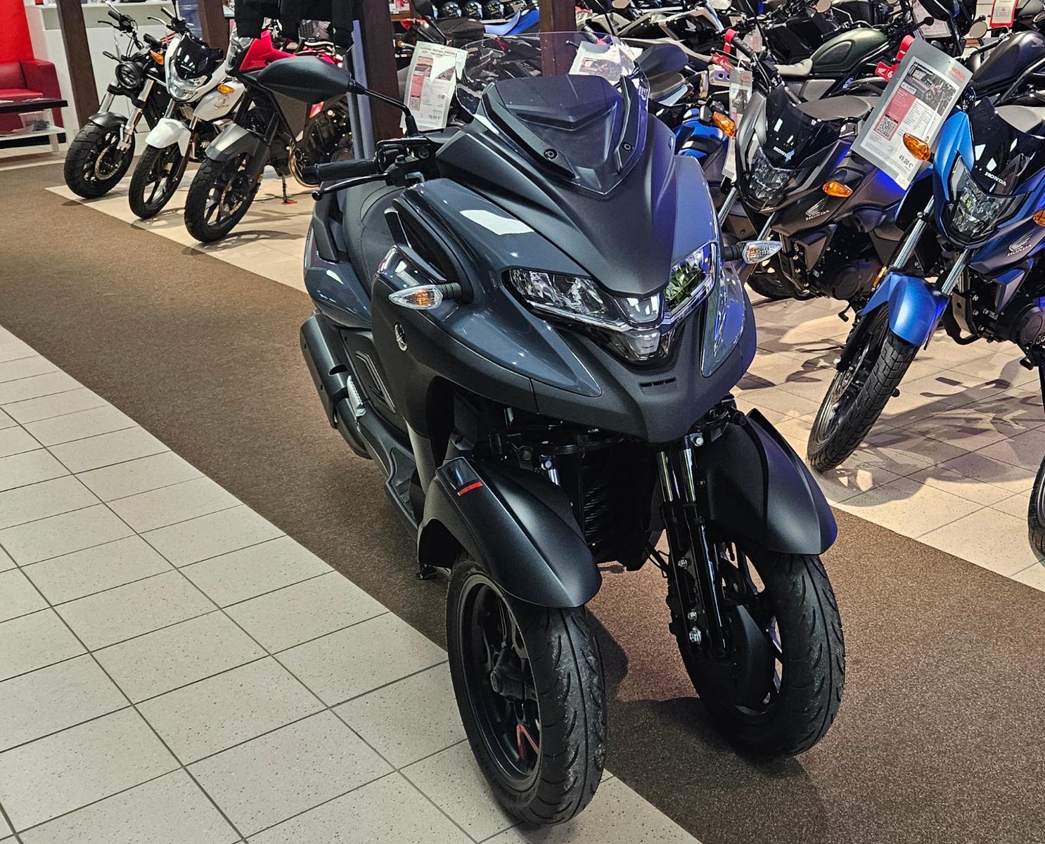 Yamaha MWD 300 Tricity Garantie bis 07.2029