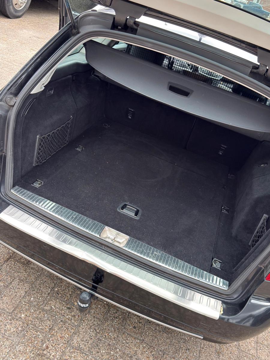Mercedes-Benz E 220 CDI T BlueEFFICIENCY AVANTGARDE Tüv Neu