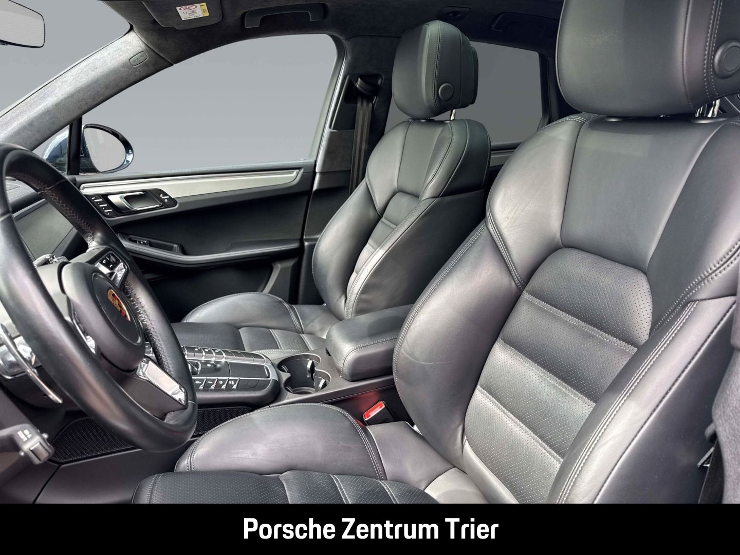 Porsche Macan Turbo Sportabgasanlage Surround-View PASM foto 5