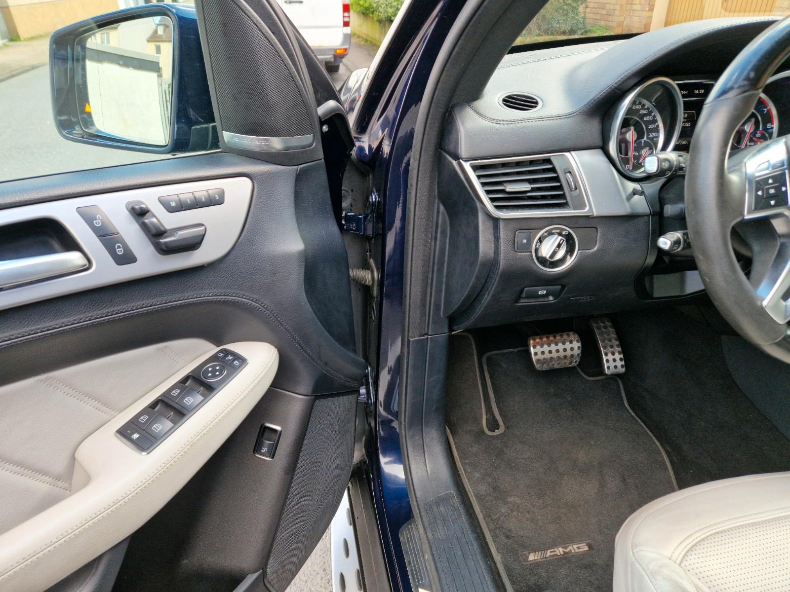 Mercedes-Benz ML 63 AMG ML Premium/Lückenlos Checkheftgepflegt