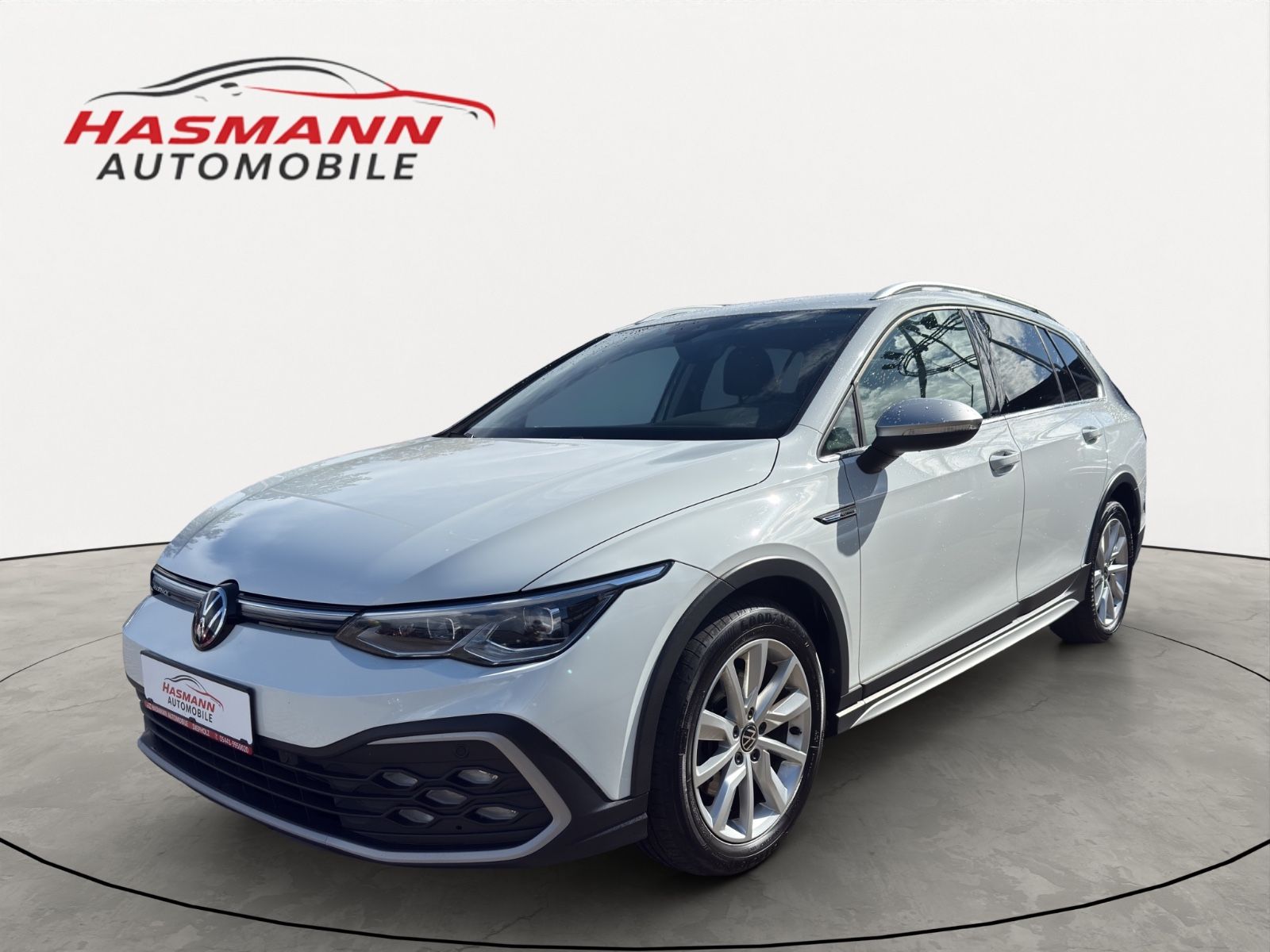 Golf VIII Variant Alltrack 4Motion*NAVI*1.HAND*