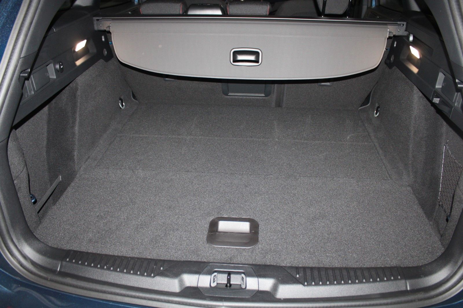 Fahrzeugabbildung Ford Focus ST-Line X Aut. Matrix-LED ACC B&O WinterP.