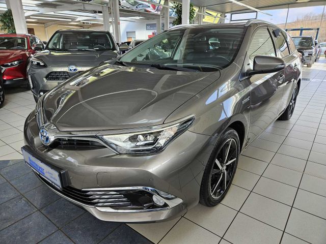 Toyota Auris Touring Sports Hybrid Executive LED Teille