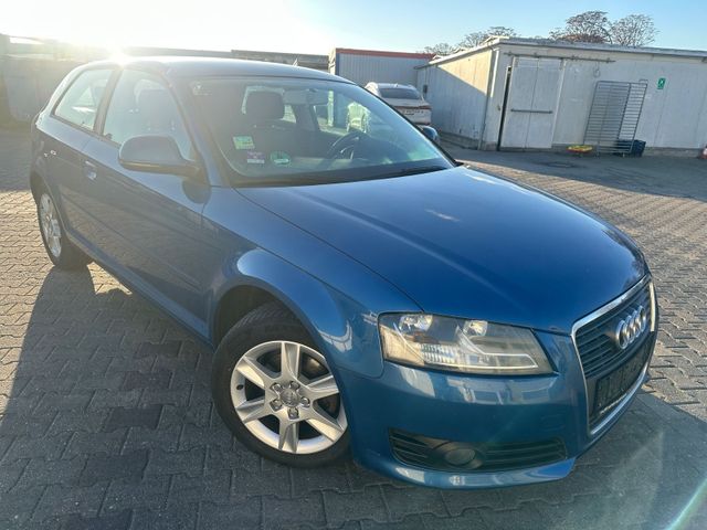 Audi A3 1.6 Attraction