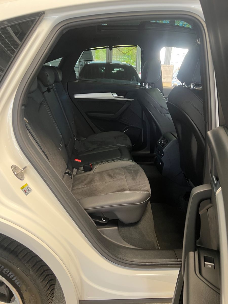 Fahrzeugabbildung Audi Q5 Sportback 40 TDI quattro S line *VIRTUAL*PANO