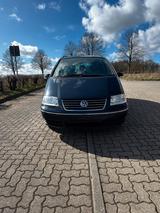 Volkswagen Sharan 2.0 Diesel/ Klimaanlage/... - VW Sharan in Rostock