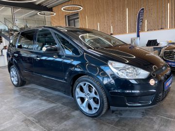 Ford S-Max Titanium *PANO*7.SITZER*BI-XENON*ALCANTARA