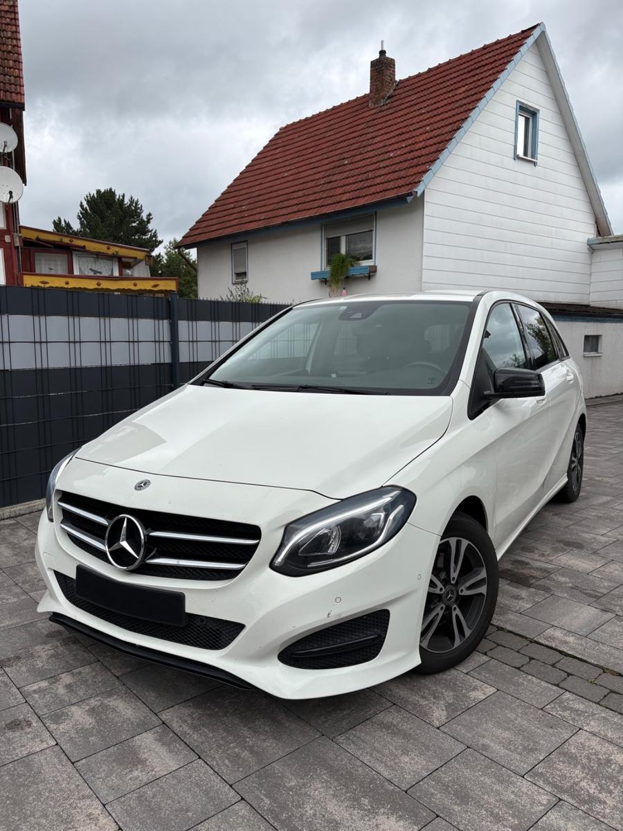 Mercedes-Benz B 200