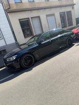 BMW M 750Li xDrive  - BMW 750 in Wuppertal