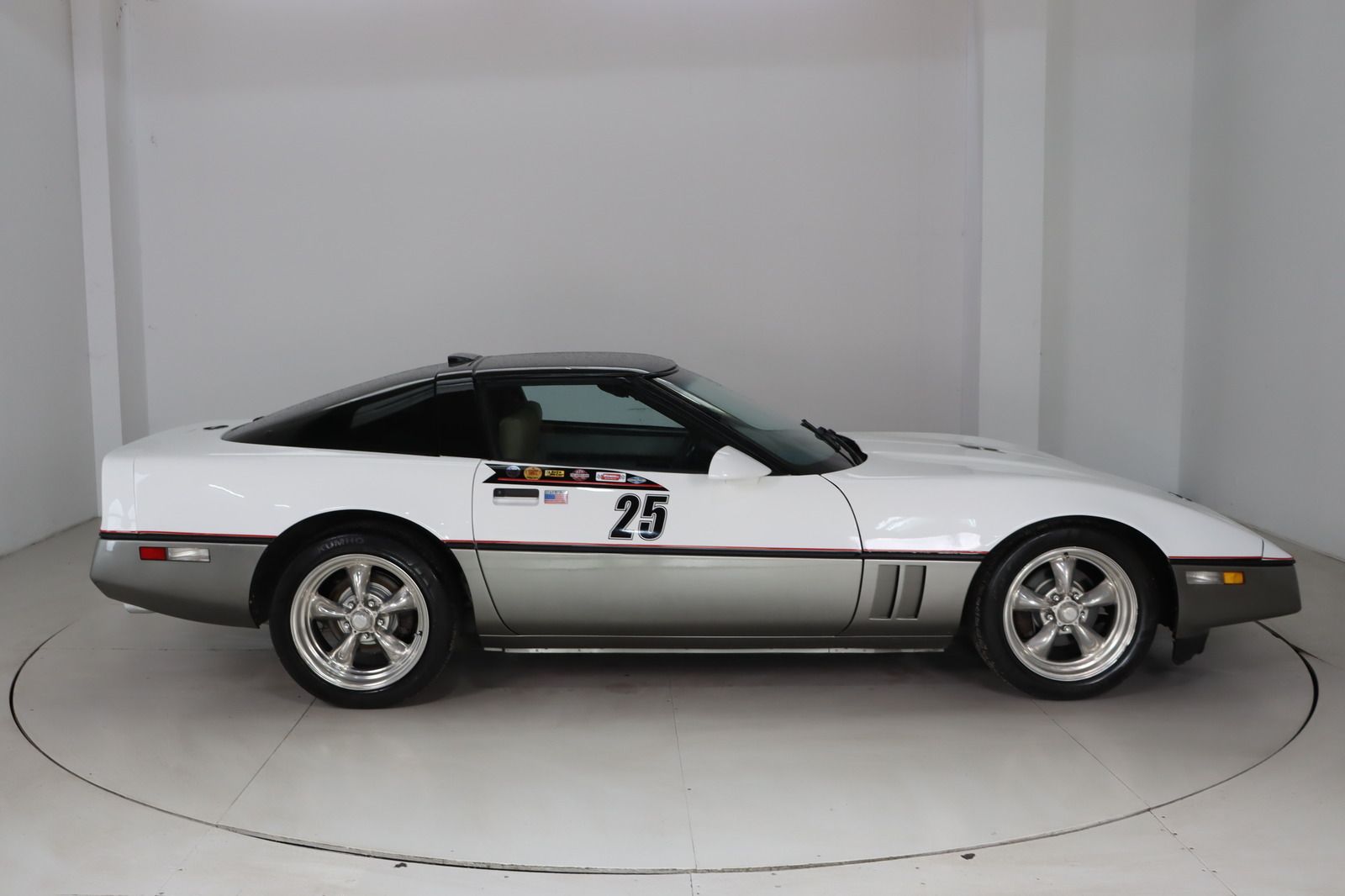Fahrzeugabbildung Corvette C4 * Leder * el. Fensterheber